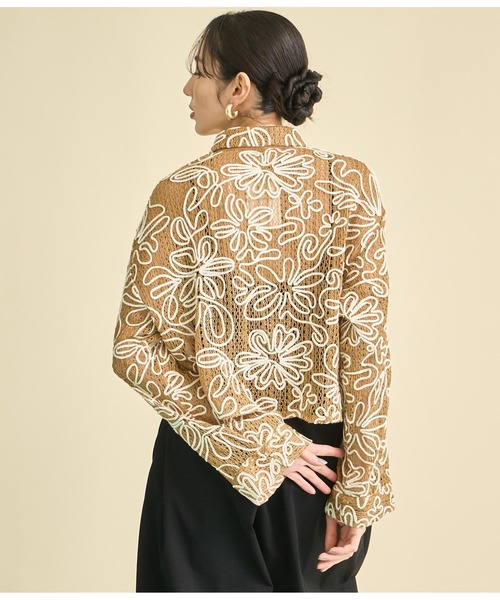 Settimissimo（セッティミッシモ）の「フラワーコード刺繍 ワイドスリーブ シャツ（シャツ/ブラウス・レディース・ブラウン/アイボリー・FREE）」の19枚目の写真