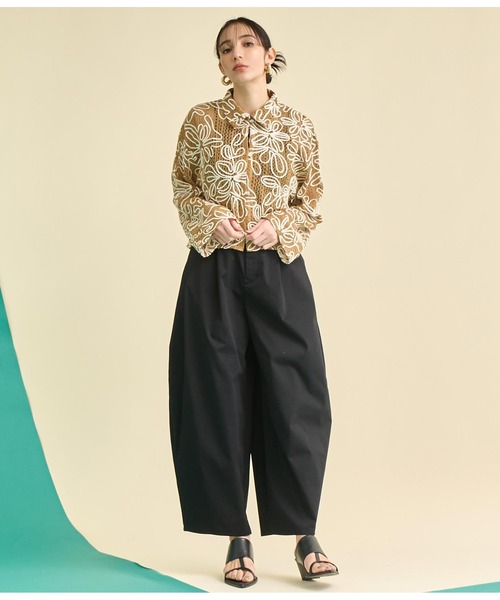 Settimissimo（セッティミッシモ）の「フラワーコード刺繍 ワイドスリーブ シャツ（シャツ/ブラウス・レディース・ブラウン/アイボリー・FREE）」の20枚目の写真