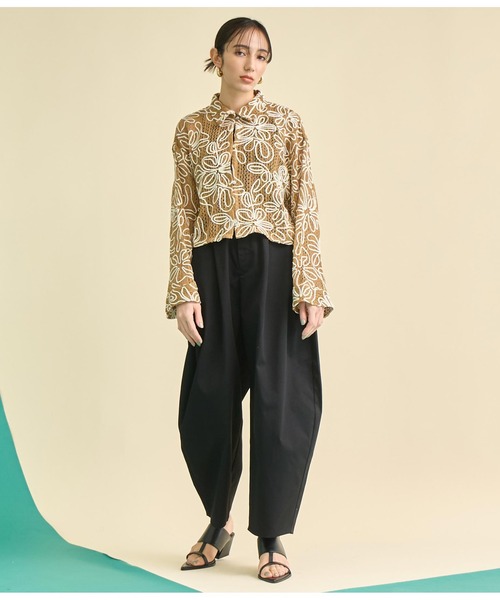 Settimissimo（セッティミッシモ）の「フラワーコード刺繍 ワイドスリーブ シャツ（シャツ/ブラウス・レディース・ブラウン/アイボリー・FREE）」の22枚目の写真