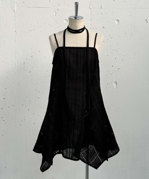 archives（アルシーヴ）の「コットンレースキャミワンピース（ワンピース・レディース・オフホワイト/ブラック・MEDIUM）」の15枚目の写真