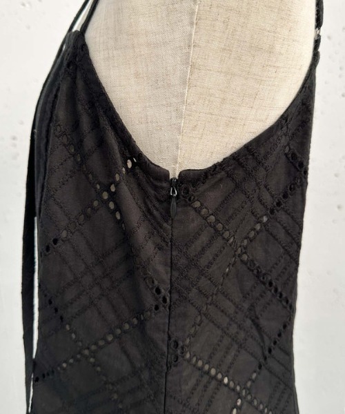 archives（アルシーヴ）の「コットンレースキャミワンピース（ワンピース・レディース・オフホワイト/ブラック・MEDIUM）」の21枚目の写真