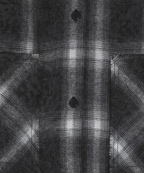 Firsthand（ファーストハンド）の「Firsthand/ファーストハンド ダメージ加工 オーバーサイズ ロングスリーブ チェックシャツ / 長袖 レギュラーカラーシャツ（シャツ/ブラウス・メンズ・ネイビー/グリーン/チャコールグレー・LARGE/MEDIUM）」の12枚目の写真