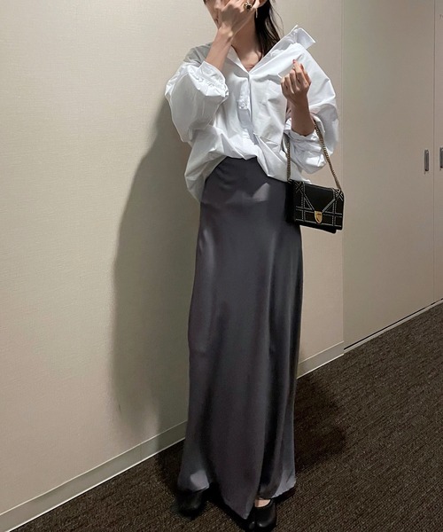 Mela（メラ）の「サテンナロースカート（スカート・レディース・グレー/ブラック・L/M/S）」の15枚目の写真