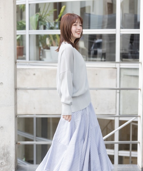 meeny miny（ミーニーマイニー）の「【meeny miny】【接触冷感／アンチピリング】ヨガインストラクター監修　美優Vカーディガン（カーディガン/ボレロ・レディース・ライトベージュ/ライトピンク/ライトグレー/ホワイト・MEDIUM/LARGE）」の16枚目の写真