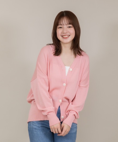 meeny miny（ミーニーマイニー）の「【meeny miny】【接触冷感／アンチピリング】ヨガインストラクター監修　美優Vカーディガン（カーディガン/ボレロ・レディース・ライトベージュ/ライトピンク/ライトグレー/ホワイト・MEDIUM/LARGE）」の10枚目の写真