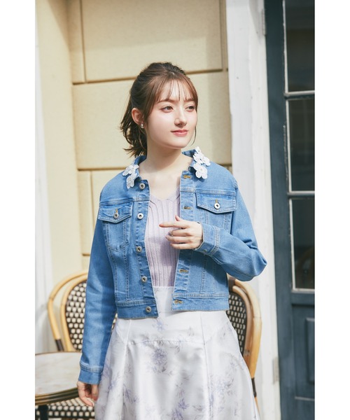 新品　【tocco closet】　フラワーレース付きデニムジャケット　ブルー フラワーレース付きデニムジャケット（デニムジャケット