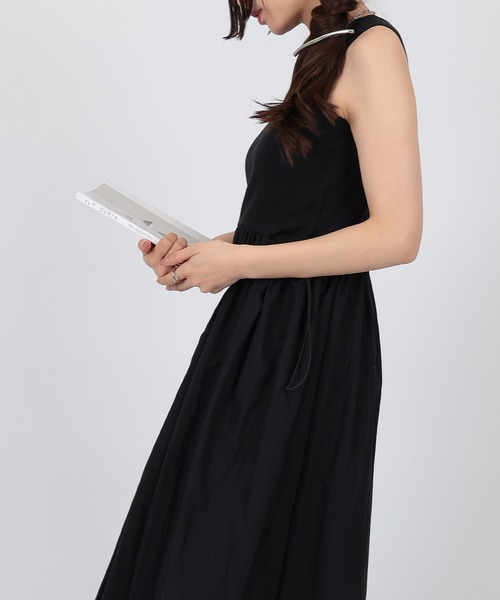 SUWDEE(スーディー)の「different material sleeveless one piece(ワンピース・レディース・ホワイト/ブラック・FREE)」の6枚目の写真