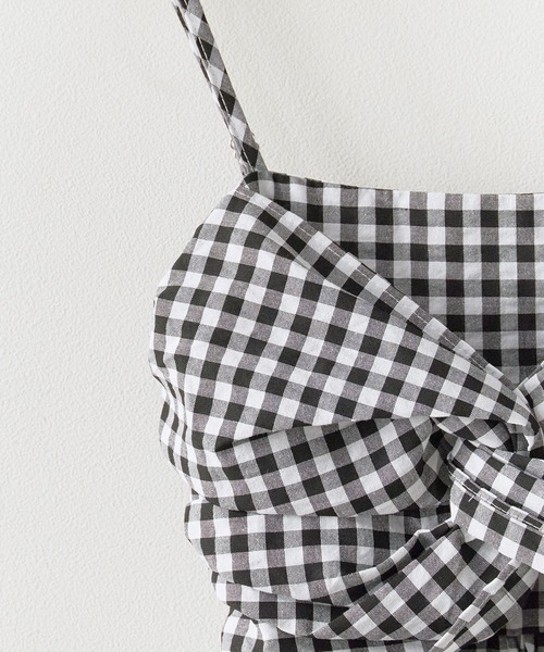 ROOPTOKYO(ループトウキョウ)の「Gingham Camisole Frilled Bustier / ギンガムキャミソールフリルビスチェ(キャミソール・レディース・ブルー/ブラック/ピンク・FREE)」の4枚目の写真