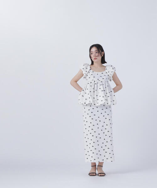 【BLANC】エンブロイダリーシリーズ ブラウス NATURAL BEAUTY BASIC（ナチュラルビューティーベーシック）の