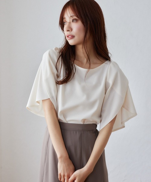 mysty woman（ミスティウーマン）の「チューリップスリーブプルオーバー 491358（Tシャツ/カットソー・レディース・アイボリー/ブラック/ピンク・FREE）」の2枚目の写真