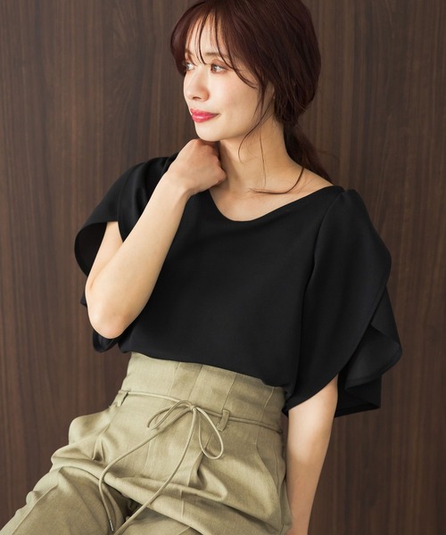 mysty woman（ミスティウーマン）の「チューリップスリーブプルオーバー 491358（Tシャツ/カットソー・レディース・アイボリー/ブラック/ピンク・FREE）」の3枚目の写真