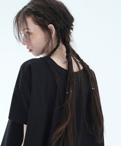 bedsidedrama(ベットサイドドラマ)の「YVES AND ADAM Flare T-Shirt(Tシャツ/カットソー・レディース・ナチュラル/ブラック/ホワイト・1/2)」の5枚目の写真