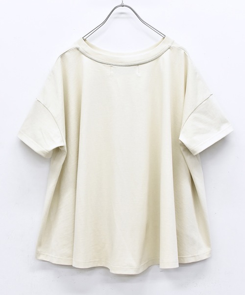 bedsidedrama(ベットサイドドラマ)の「YVES AND ADAM Flare T-Shirt(Tシャツ/カットソー・レディース・ナチュラル/ブラック/ホワイト・1/2)」の21枚目の写真