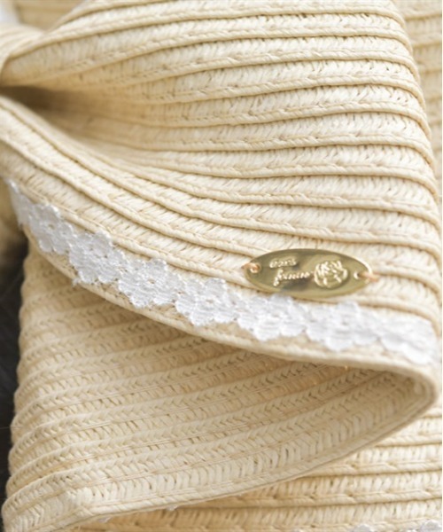 axes femme(アクシーズファム)の「後ろリボンUVペーパーハット(ハット・レディース・ベージュ/ネイビー・FREE)」の6枚目の写真