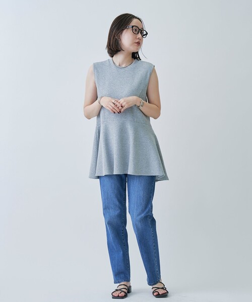 RONEL(ロネル)の「ペプラムノースリーブジャージープルオーバー(Tシャツ/カットソー・レディース・ブラック/オリーブ/ライトグレー/ホワイト・FREE)」の16枚目の写真