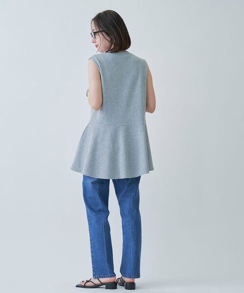 RONEL(ロネル)の「ペプラムノースリーブジャージープルオーバー(Tシャツ/カットソー・レディース・ブラック/オリーブ/ライトグレー/ホワイト・FREE)」の18枚目の写真