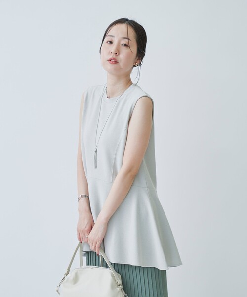 RONEL(ロネル)の「ペプラムノースリーブジャージープルオーバー(Tシャツ/カットソー・レディース・ブラック/オリーブ/ライトグレー/ホワイト・FREE)」の19枚目の写真