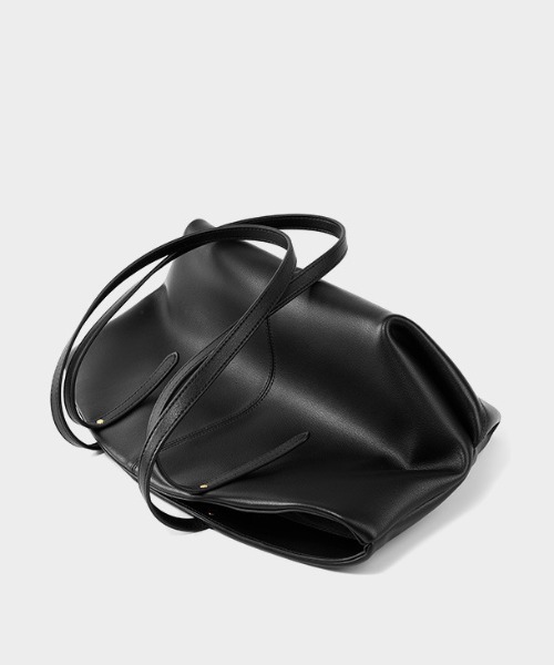 NiiNa（ニーナ）の「【 NiiNa / ニーナ 】高品質牛革 大容量 クラシック ラウンド トートバッグ（トートバッグ・レディース・ブラウン/ブラック・FREE）」の14枚目の写真