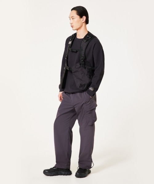 OAKLEY(オークリー)の「OAKLEY Fgl Ap Vest 5.0(オークリー Fgl Ap ベスト 5.0)(ベスト・メンズ・ブラック系・FREE)」の1枚目の写真