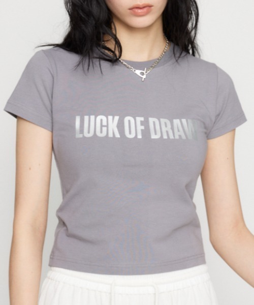 LAGUA GEM(ラグアジェム)の「FOIL LOGO PRINT Tシャツ(Tシャツ/カットソー・レディース・ブラック/ライトブルー/グレー・FREE)」の1枚目の写真