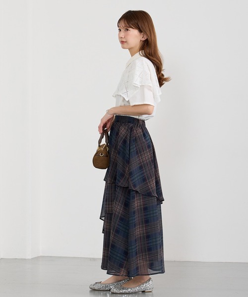 NICOLE CLUB(ニコル クラブ)の「シアーアシメギャザースカート(スカート・レディース・ネイビー/オフホワイト・MEDIUM)」の17枚目の写真