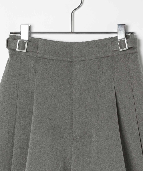 Heather(ヘザー)の「サイドベルトプリーツショートパンツ 491940(その他パンツ・レディース・グレー/ブラック・S/M)」の3枚目の写真