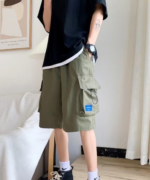 NOWLE(ノウル)の「【NOWLE】ワンポイント ミリタリー ショート カーゴパンツ(カーゴパンツ・メンズ・カーキ/ブラック系/カーキ系/ブラック/グレー系/グレー・FREE)」の5枚目の写真