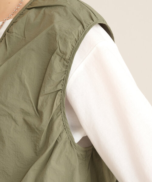 CIAOPANIC TYPY(チャオパニックティピー)の「【kairi企画】シアーナイロンバルーンベスト(ベスト・レディース・カーキ/ブラック/アイボリー・ONE SIZE)」の11枚目の写真