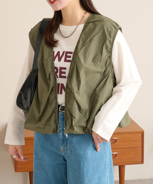 CIAOPANIC TYPY(チャオパニックティピー)の「【kairi企画】シアーナイロンバルーンベスト(ベスト・レディース・カーキ/ブラック/アイボリー・ONE SIZE)」の22枚目の写真