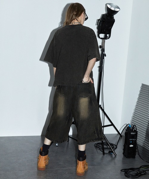 SWAGVIBE(スワッグバイブ)の「【SWAGVIBE】Frost Fade Patchwork Oversize Tee(Tシャツ/カットソー・メンズ・オフホワイト/ブラック/ダークブラウン・M/L)」の15枚目の写真