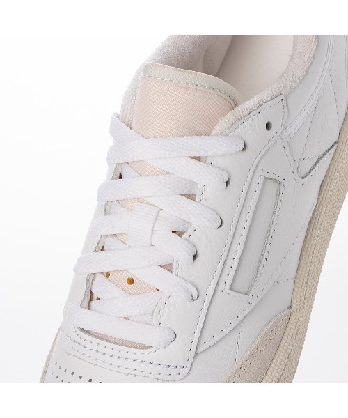 Reebok(リーボック)の「クラブシー 85 ヴィンテージ / CLUB C 85 VINTAGE(スニーカー・メンズ・ホワイト・23.0cm/23.5cm/24.5cm/24.0cm/25.0cm/25.5cm/26.0cm/26.5cm/27.0cm/27.5cm/28.0cm/28.5cm/29.0cm)」の7枚目の写真