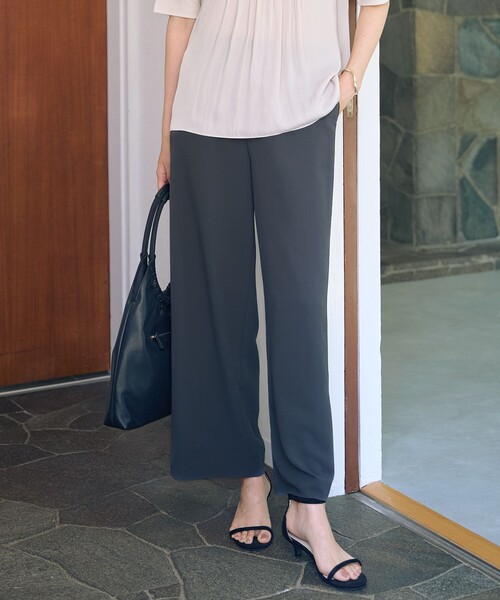 J.PRESS(ジェイプレス)の「【洗える・吸水速乾・接触冷感・セットアップ対応】Light ジョーゼット ワイド パンツ(その他パンツ・レディース・グレー系/ブラック系/ネイビー系/ベージュ系・9/11/13/7)」の1枚目の写真