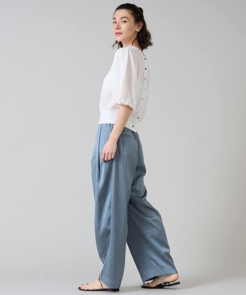 Liesse(リエス)の「ワイドレッグタックパンツ(その他パンツ・レディース・ブラウン/グリーン・3/2)」の11枚目の写真