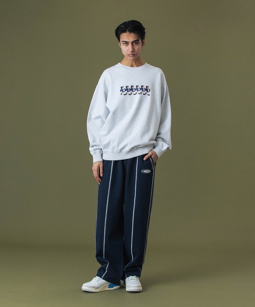 XLARGE（エクストララージ）の「FOOTBALL CREWNECK SWEATSHIRT（スウェット・メンズ・ブラック/アッシュ/ネイビー・S/M/L/XL）」の4枚目の写真