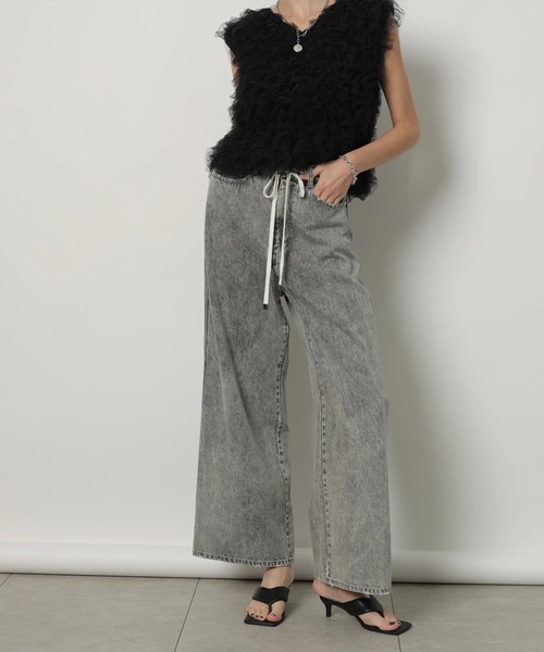 CADUNE(カデュネ)の「ドロストデニムパンツ(その他パンツ・レディース・ネイビー/ライトグレー/ライトブルー・34/36/38/40)」の9枚目の写真