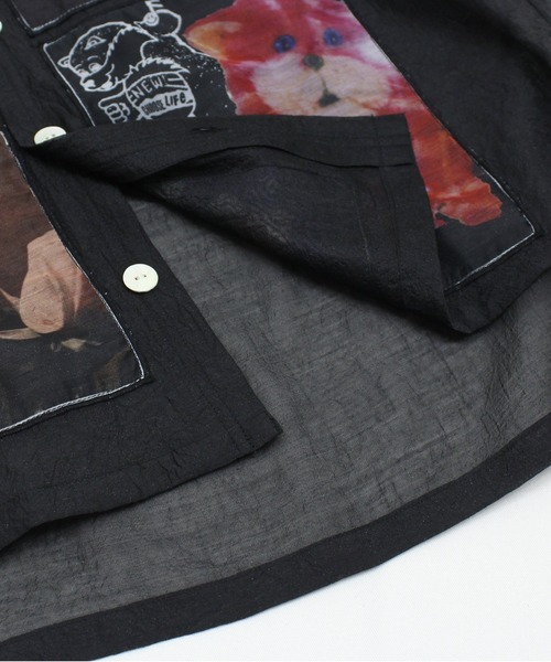 RNA（アールエヌエー）の「B2924 プリントパッチシアーシャツ（シャツ/ブラウス・レディース・オフホワイト/ブラック/ラベンダー・MEDIUM）」の6枚目の写真