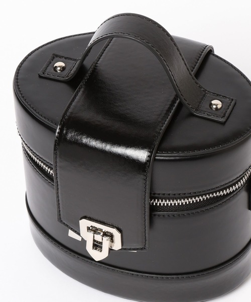 HARE（ハレ）の「カナグデザインバニティショルダーバッグ(HARE)（ショルダーバッグ・レディース・ブラック・FREE）」の16枚目の写真