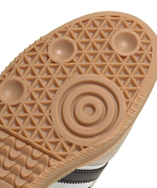 adidas(アディダス)の「adidas Originals SAMBA JANE (アディダスオリジナルス サンバ ジェーン)(スニーカー・レディース・ブラック系/ホワイト系/レッド系・24cm/24.5cm/25cm/23cm/23.5cm)」の11枚目の写真