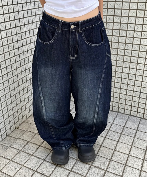 UNDERSTATEMENTs(アンダーステイトメント)の「【ユニセックス】ブラスト加工バルーン切り替えデニムパンツ(デニムパンツ・レディース・ブラック/インディゴブルー・SMALL/LARGE/MEDIUM)」の13枚目の写真