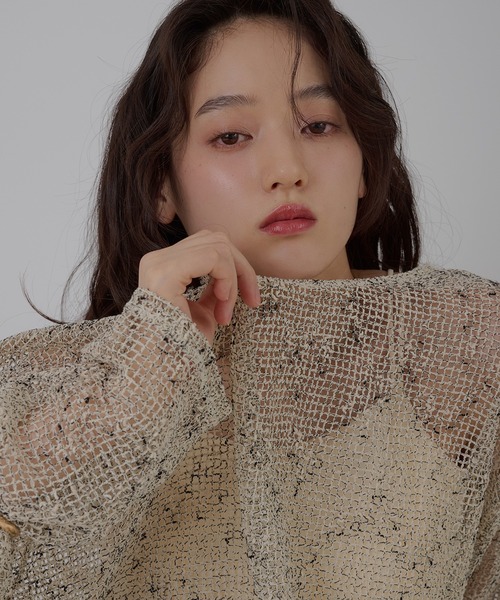MUHET(ミュエータ)の「melange mesh sheer pullover / メランジメッシュシアートップス(Tシャツ/カットソー・レディース・ブラック/ベージュ・FREE)」の8枚目の写真