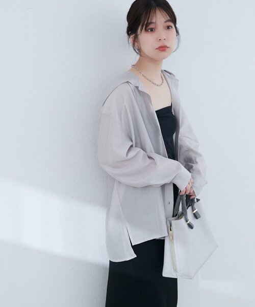 natural couture(ナチュラルクチュール)の「【sherbet line】接触冷感 フーデッド羽織シャツ(シャツ/ブラウス・レディース・ブラック/サックスブルー/グレー/オフホワイト・FREE)」の16枚目の写真