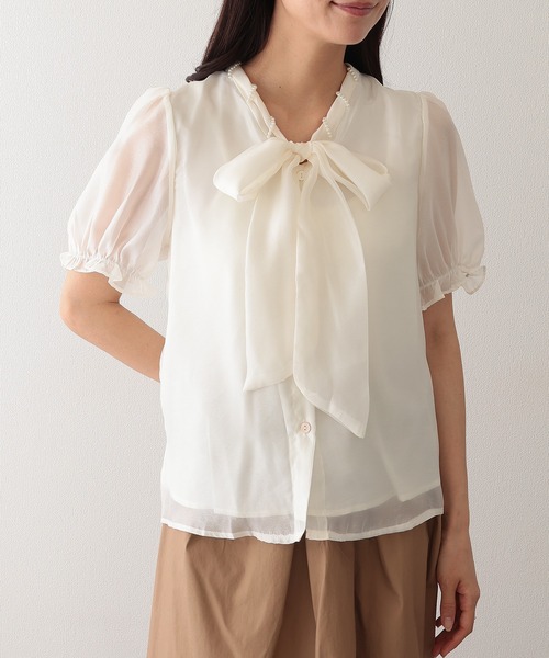 Lace Ladies(レースレディース)の「ボウタイ リボン パール 半袖 パフスリーブ ブラウス(シャツ/ブラウス・レディース・アイボリー・M)」の4枚目の写真