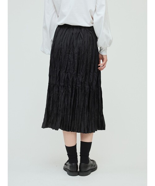 mizuiroind（ミズイロインド）の「mizuiro ind サテンワッシャープリーツスカート（スカート・レディース・グレー/ライトブルー/ブラック・FREE）」の13枚目の写真