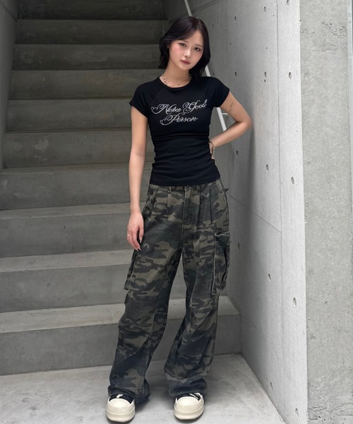 ZIPPER CLUB(ZIPPER CLUB ジッパークラブ)の「Edge letter Tshirt(Tシャツ/カットソー・レディース・ホワイト/ブラック・LARGE/MEDIUM/SMALL)」の13枚目の写真