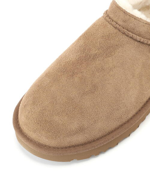 UGG（アグ）の「UGG（アグ）Classic Micro/1173891（ブーツ・レディース・ベージュ/ブラック・7/8/6）」の15枚目の写真