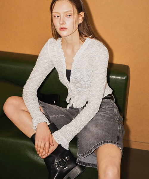 GENERAL IDEA(ジェネラルアイデア)の「GENERAL IDEA/ジェネラルアイディア lace frill blouse ブラウス(シャツ/ブラウス・レディース・ブラック/ホワイト・L/S/M)」の6枚目の写真