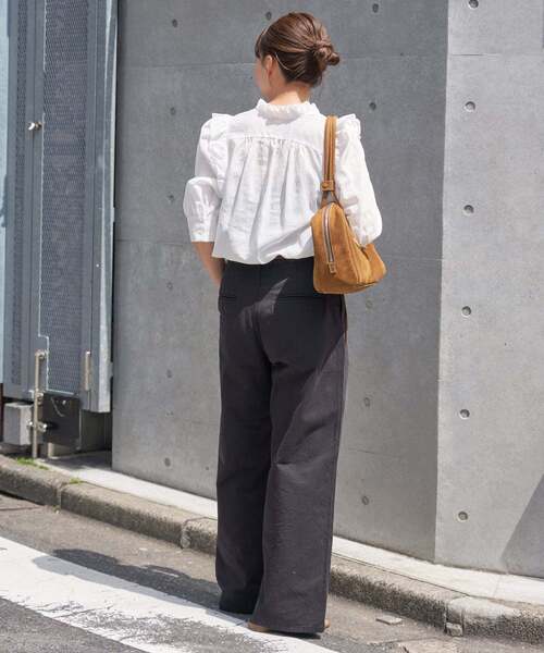 IENA（イエナ）の「《追加》コットンシュリンクフリルハーフスリーブブラウス（シャツ/ブラウス・レディース・サックスブルー/ホワイト/ネイビー・38/36）」の18枚目の写真