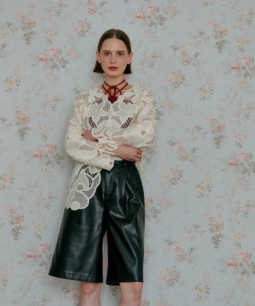 mysty woman（ミスティウーマン）の「パッチワークレースシャツカーディガン 581471（シャツ/ブラウス・レディース・ブラック/ブラウン/アイボリー・FREE）」の7枚目の写真