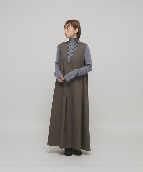 KBF（ケイビーエフ）の「『一部WEB限定カラー』2WAYフレアジャンパースカート（ワンピース・レディース・ブラック/ブラウン系その他/チャコールグレー/ネイビー・36/38）」の3枚目の写真