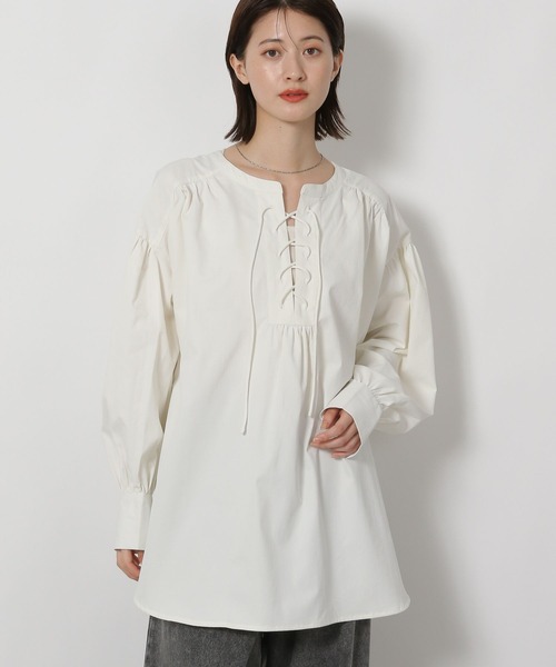 LAKOLE(ラコレ)の「レースアップブラウス / 588565(シャツ/ブラウス・レディース・オフホワイト/ネイビー/ブラウン/ベージュ系その他・FREE)」の1枚目の写真